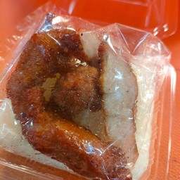 ข้าวเหนียวหมูรวม