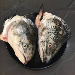 หัวปลาแซลมอน 1หัว