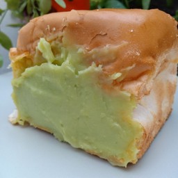 ปังปิ้งไส้ทะลักสังขยาใบเตยกะทิสด