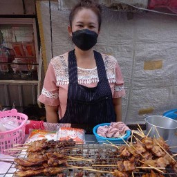 หมูปิ้งร้อยเอ็ด