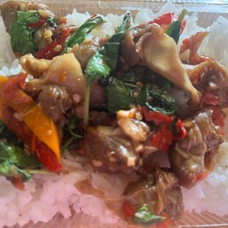 ข้าวกระเพราหมูเปื่อย