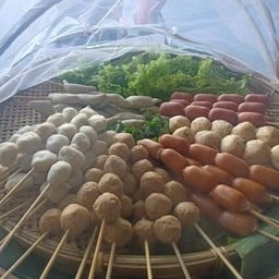 ลูกชิ้นนึ่งสมุนไพร