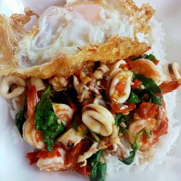 ร้านอาหารตามสั่ง by เแพรว