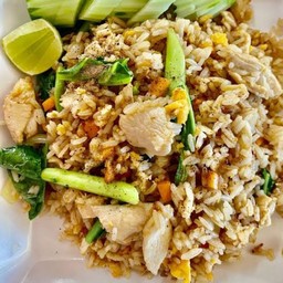 ข้าวผัดไก่