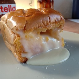 ปังปิ้งไส้ทะลักเนย-นม