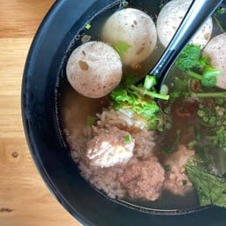 ข้าวต้มคู่หมู(หมูบะช่อ+หมูยอ)