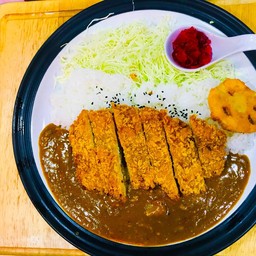 ข้าวแกงกระหรี่ญี่ปุ่นหมูทอด