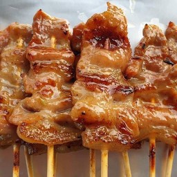 หมูปิ้ง&ลูกชิ้นทอดน้ำจิ้มโคตรพริกจอมยุทธิ์ (ปตท.ป่าแมต)