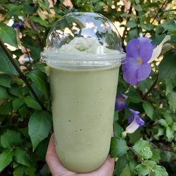 ชาเขียวปั่นนมสด