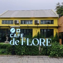 Cafe de Flore คาเฟ่ เดอ เฟลอร์