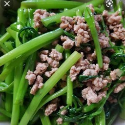 ผักบุ้งหมูสับเป็นกับ