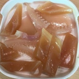 ปลาหมึกกรอบ