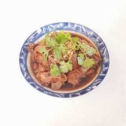 กับข้าวกระเทียมพริกไทขาหมู