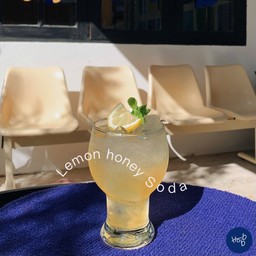 Lemon honey soda レモンハニーソーダー