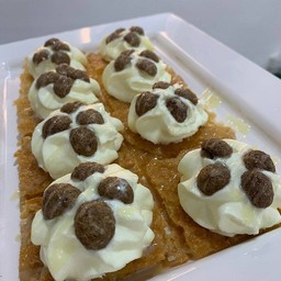 โรตีทิชชู่วิปครีม+โกโก้ครั้นช์ - เดลิ