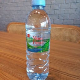 น้ำแร่ Mont Fleur