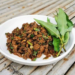 ลาบเหนือเนื้อ(สุก)