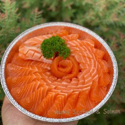 สมพล SeaFood & Salmon