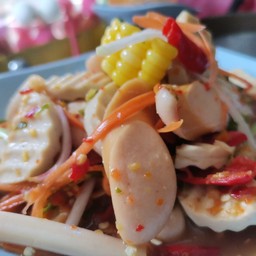 ยำหมูยอไส้กรอกปลาร้า