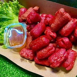 หม่าล่า ชา-ยัน-ฮอย ร้านอยู่ตรงกลางล๊อก11-12ยืนตรงหน้าเวทีเจอเลยค่ะ