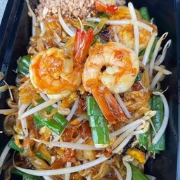 ผัดไทยกุ้งสด