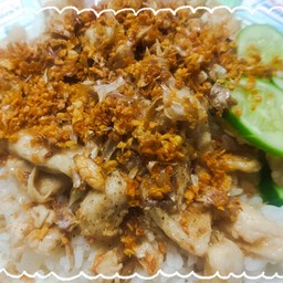 ไก่กระเทียมราดข้าว