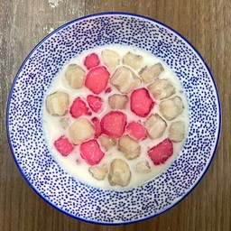 ทับทิมเผือกนมสดร้อน