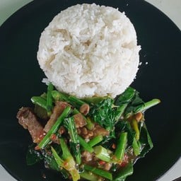 ร้าน พริกน้ำปลา อาหารตามสั่ง
