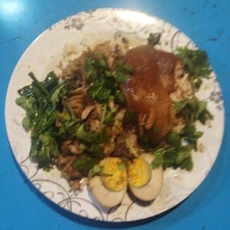 ขาหมูลุงเปีย