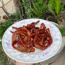 หมูแดดเดียวทอด