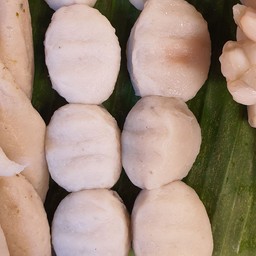 ลูกชิ้นปลากลมทอด