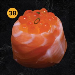 38.ซูชิแซลมอน+ไข่ปลาแซลมอน