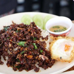 กระเพราเนื้อ