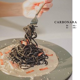 สปาเก็ตตี้คาโบนาร่ากุ้ง