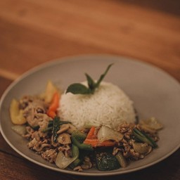 ข้าวพริกไทยดำไก่