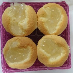 มะพร้าว 4 ชิ้น