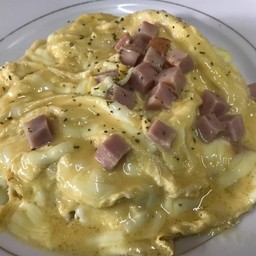 ข้าวไข่ข้นเบค่อน