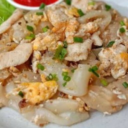 ก๊วยเตี๋ยวคั่วไก่