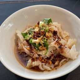 สไบนางแซ่บ