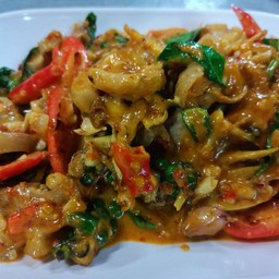 ผัดเผ็ดหมูปา