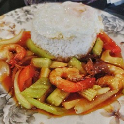 ผัดเปรี้ยวหวานกุ้ง