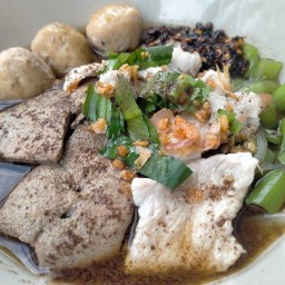 ก๋วยเตี๋ยวเรือ วังไพบูลย์