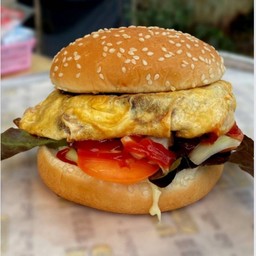 เบอร์เกอร์ห่อไข่