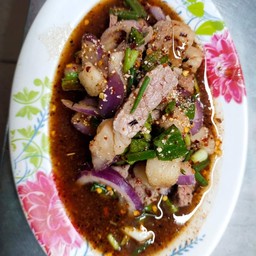 น้ำตกเนื้อสด