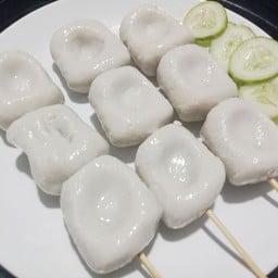 ลูกชิ้นปลา เยาวราช จัมโบ้