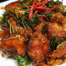 ข้าวพริกแกงปลาดุก