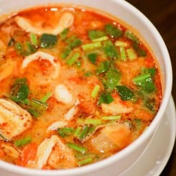 Creamy Seafood Tom Yum Soup