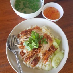 ข้าวมันไก่ต้านา