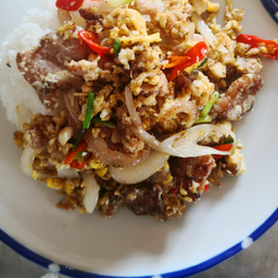 ข้าวหมูคั่วแหนม