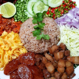 ข้าวคลุกกะปิ